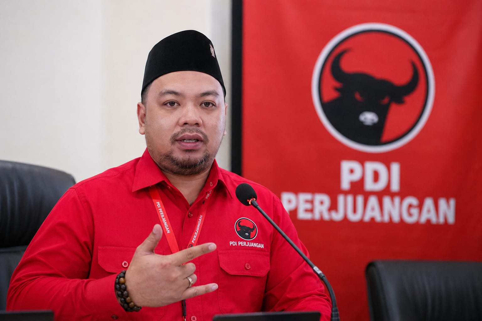 Ketua Fraksi PDI Perjuangan DPRK Mimika Dukung MoU Pemkab Mimika, Freeport dan YPMAK