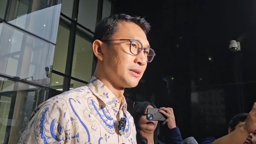 KPK OTT di Riau, 10 Orang Diamankan! Ada PNS hingga Keluarga Pejabat